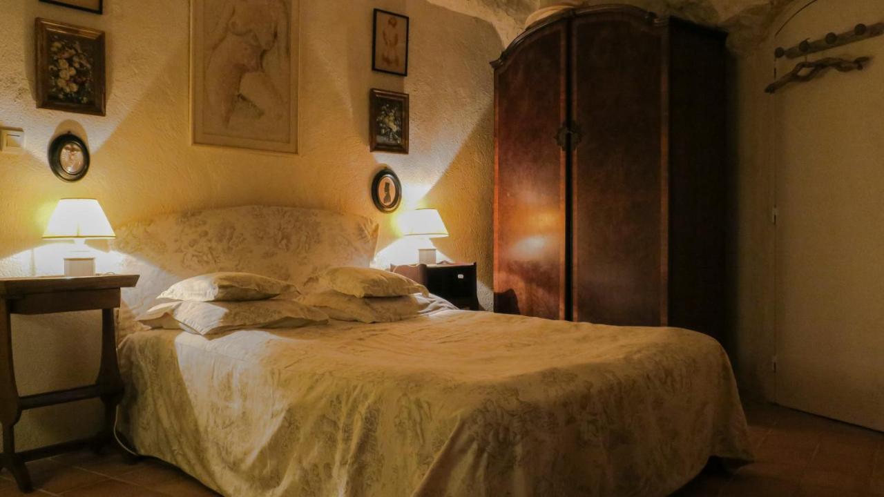 La Cave De L'Eperon Bed & Breakfast Trôo Exterior foto