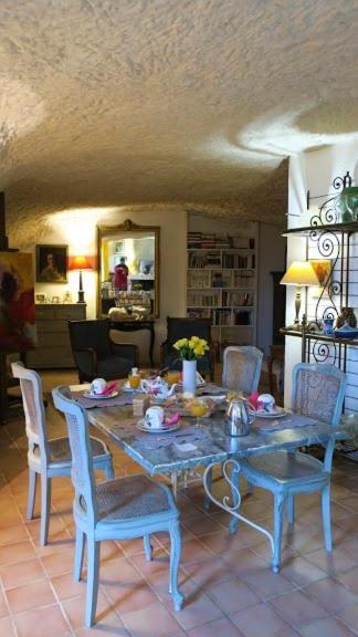 La Cave De L'Eperon Bed & Breakfast Trôo Exterior foto